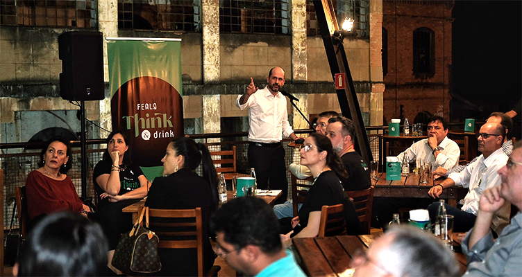 https://atualizacao.fealq.org.br/fealq-think-drink-procurador-da-usp-fala-na-3a-edicao-sobre-relacionamento-com-o-setor-privado-e-o-papel-das-fundacoes/
