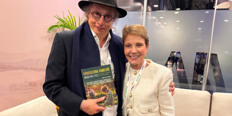 https://atualizacao.fealq.org.br/fealq-marca-presenca-no-cnma-com-editora-e-apoio-ao-premio-mulheres-do-agro/
